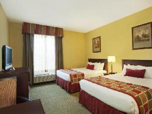 Best Western Plus Ticonderoga Quarto foto